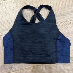 NWOT Outdoor Voices TechSweat Keyhole Colorblock Bra Top S